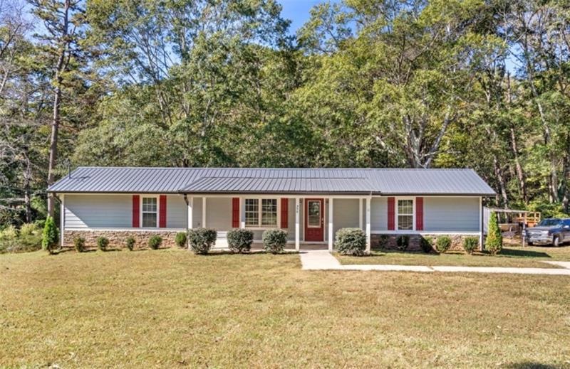 358 White St, Hoschton, GA 30548 - photo 1