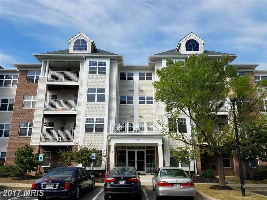 4500 Chaucer Way unit 302, Owings Mills, MD 21117 - photo 1
