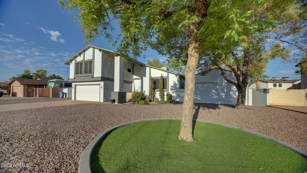 122 S Galaxy Dr unit 2, Chandler, AZ 85226 - photo 1