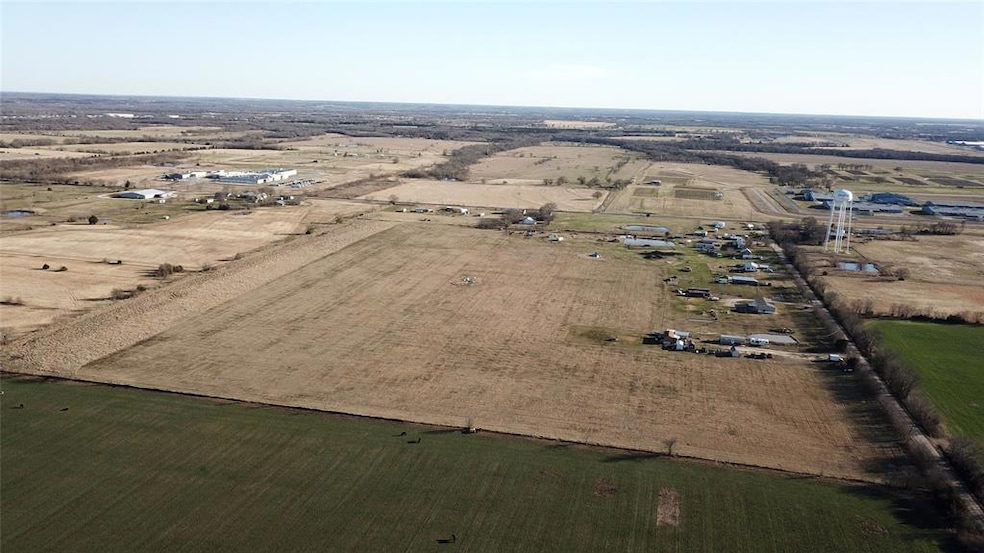 750 County Road 1544, Bonham, TX 75418 - photo 1