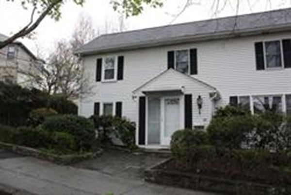 10 Beecher Place unit 10, Newton Center, MA 02459 - photo 1