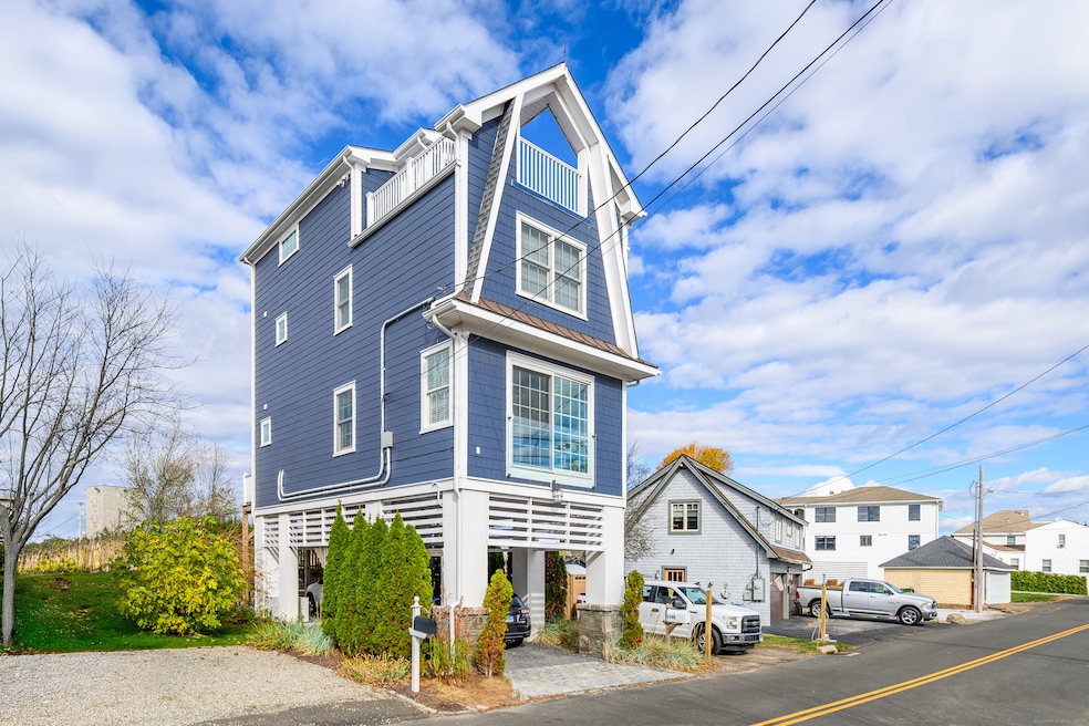 1140 Fairfield Beach Rd, Fairfield, CT 06824 - photo 1