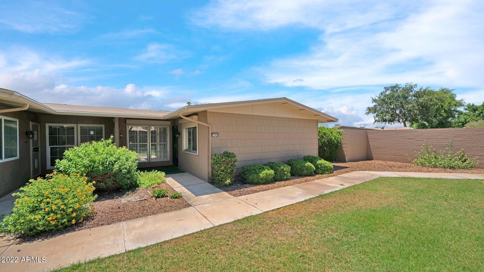 17430 N 99th Dr, Sun City, AZ 85373 - photo 1