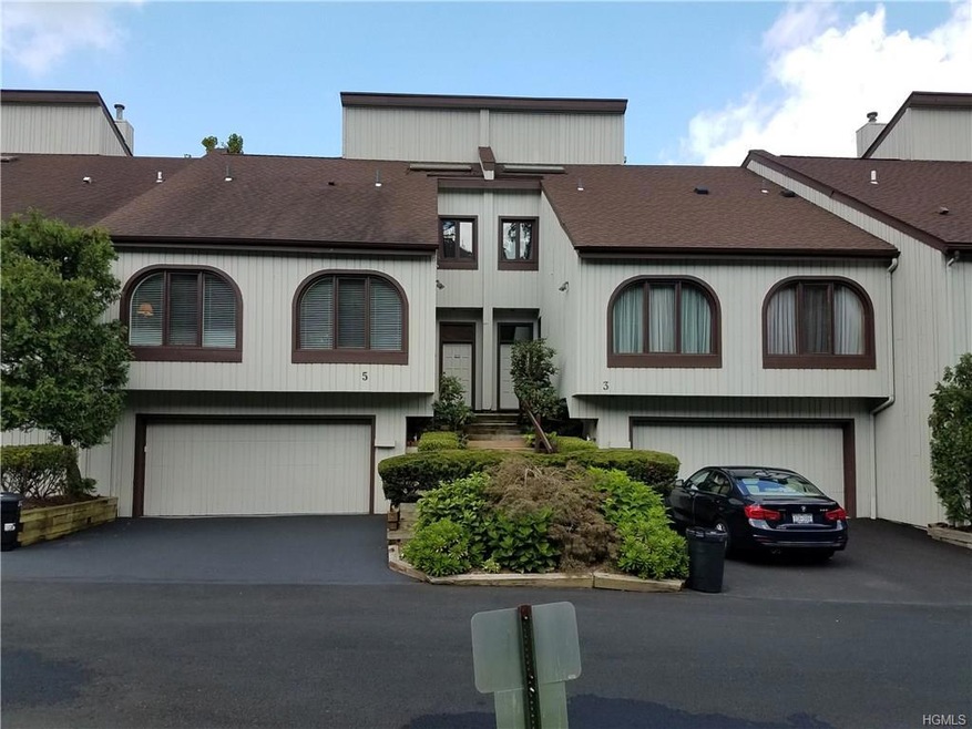 5 Erie Ct, Suffern, NY 10901 - photo 1