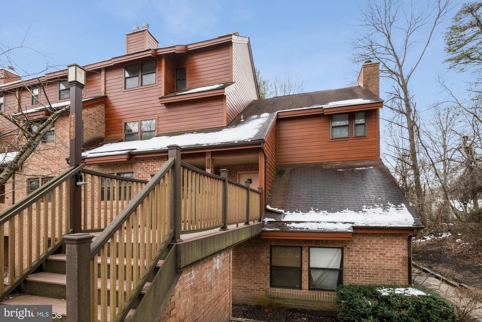 7507 Weather Worn Way unit 3E, Columbia, MD 21046 - photo 1