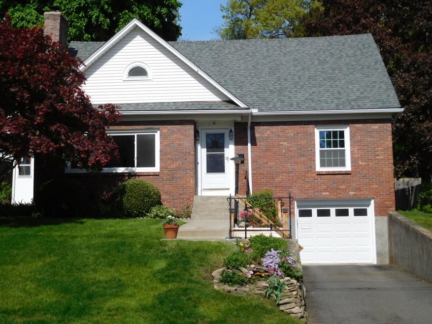 51 Portland St, Holyoke, MA 01040 - photo 1