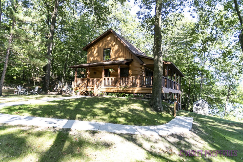 Lake Front Log Home For Sale 2 Acres
