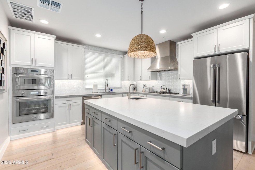 7550 E Osborn Rd unit 1002, Scottsdale, AZ 85251 - photo 1