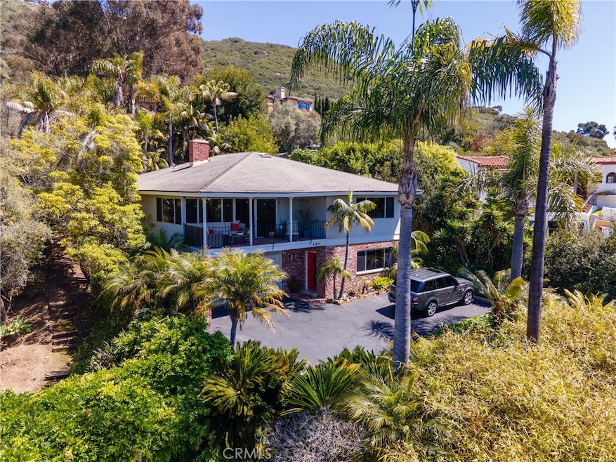 Sold $2,775,000 • Co-Listing Agent