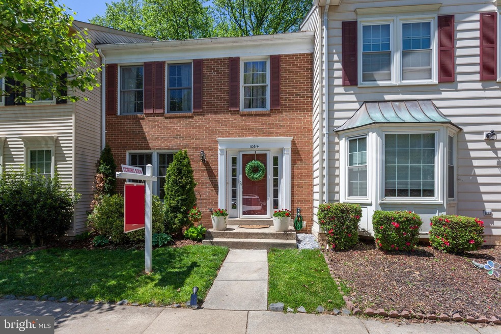 10614 Alison Dr, Burke, VA 22015 - photo 1