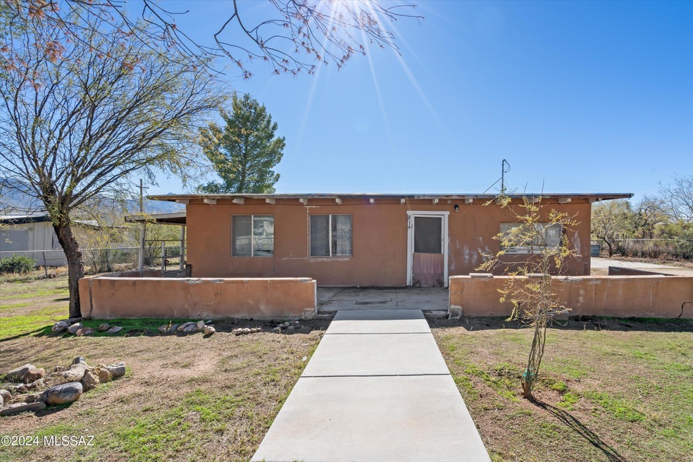 01-Front Exterior