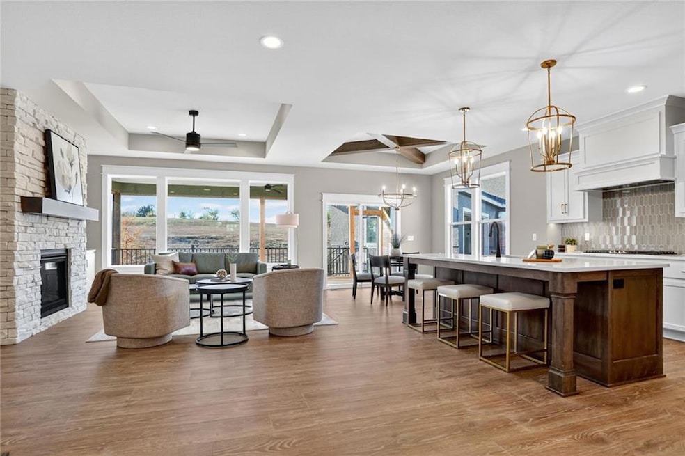 11514 S Olathe View Rd, Olathe, KS 66061 - photo 1