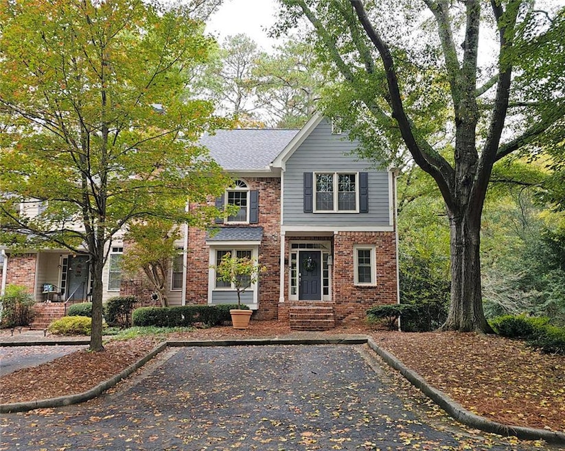 For Sale $529,900 • Co-Listing Agent