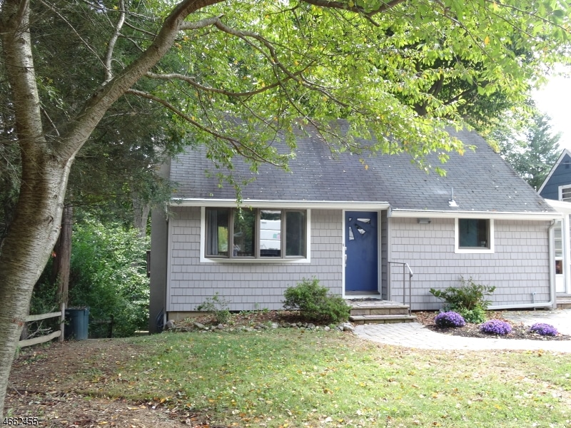 239 Skyline Lake Dr, Ringwood, NJ 07456 - photo 1