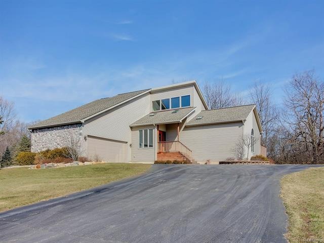 906 Marshall Ct