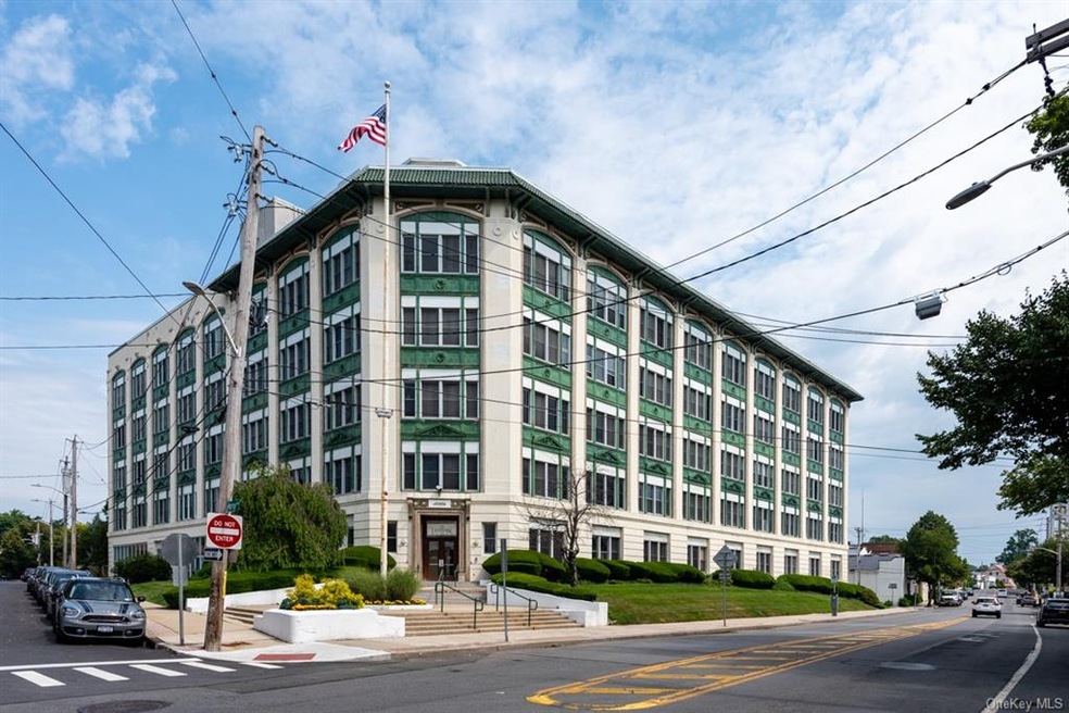 The Landmark unit 410, Port Chester, NY 10573 - photo 1