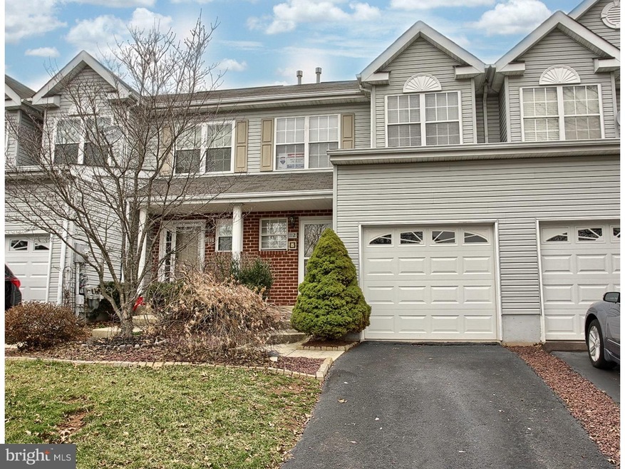 112 Regal Ct, Royersford, PA 19468 - photo 1
