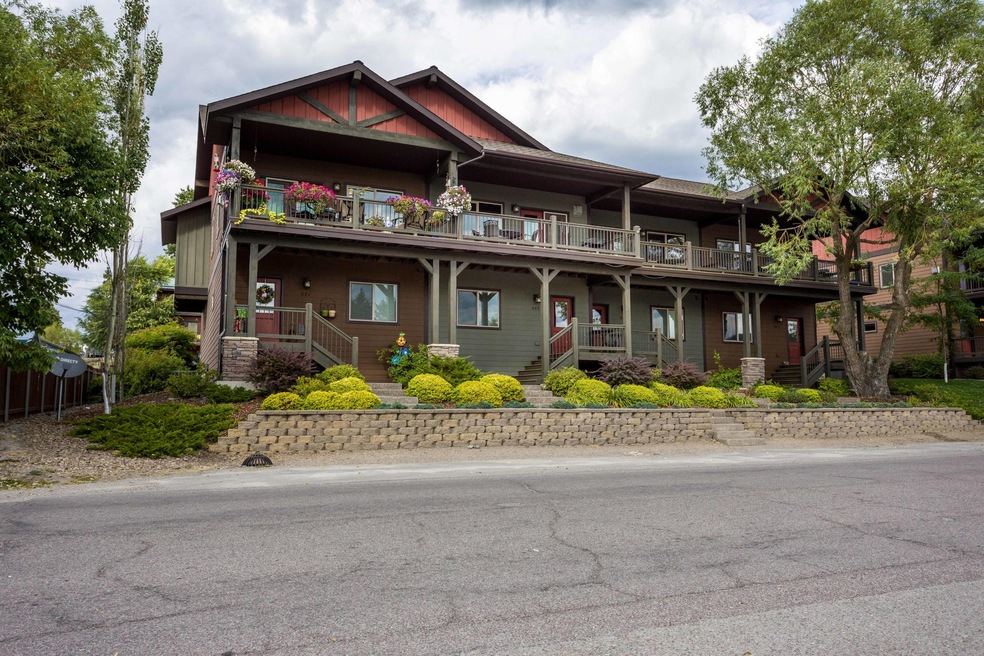 Timber Bay Townhomes