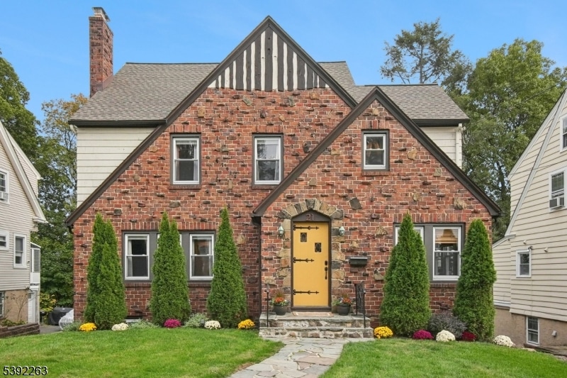 21 Glen Rd, West Orange, NJ 07052 - photo 1