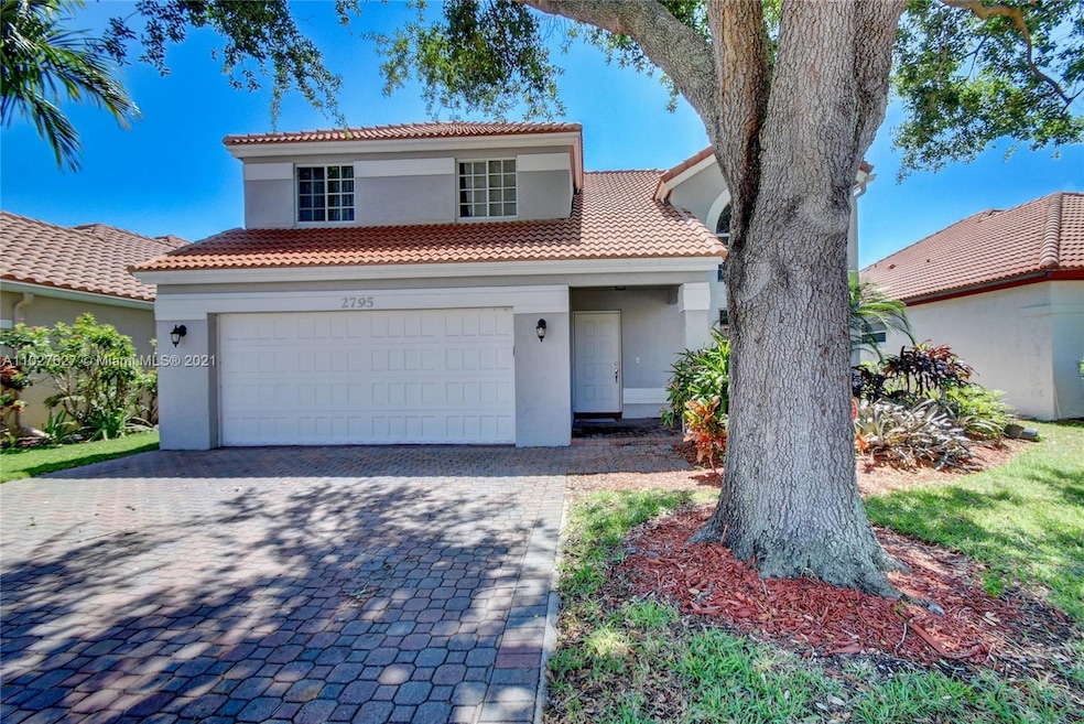 2795 Oak Grove Rd, Davie, FL 33328 - photo 1