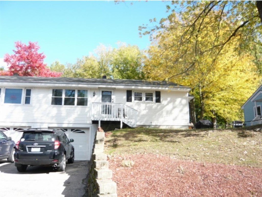 5 Newland Ave, Hudson, NH 03051 - photo 1