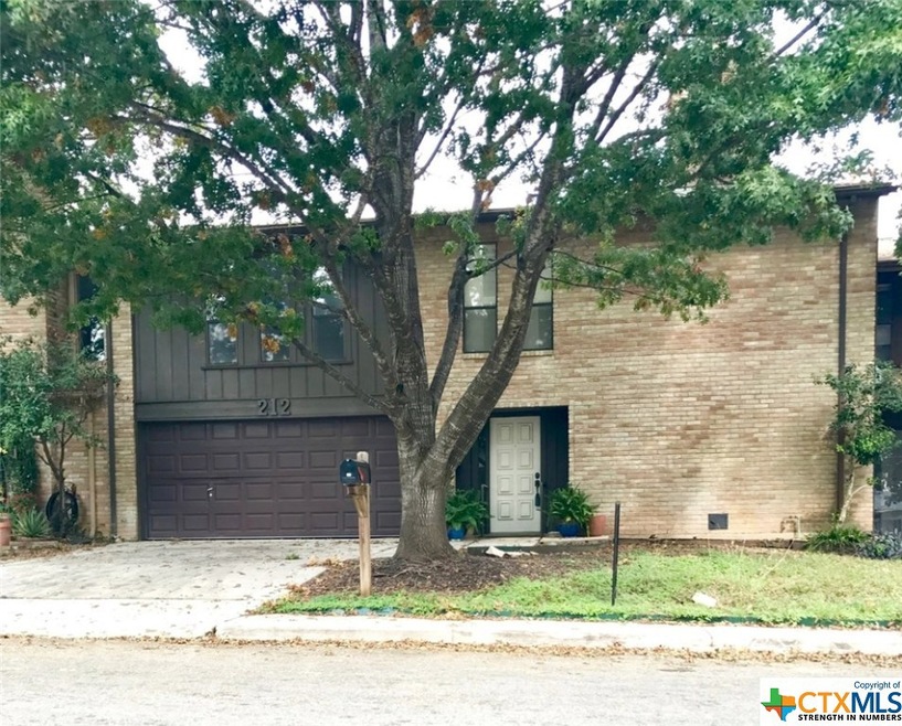 212 Scott St, San Marcos, TX 78666 - photo 1