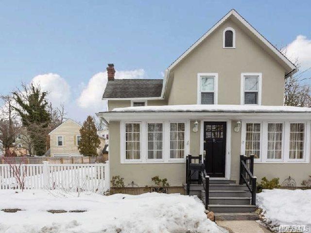 11 Charles St, Port Washington, NY 11050 - photo 1
