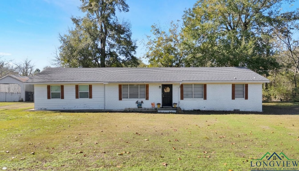 6488 Texas 135, Kilgore, TX 75662 - photo 1