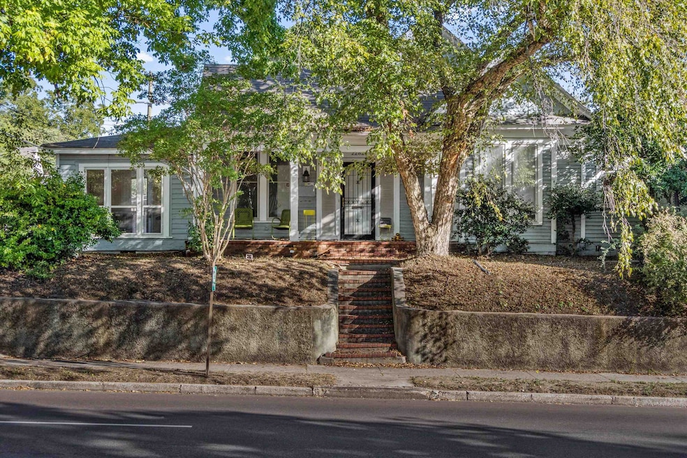 2282 Central Ave, Memphis, TN 38104 - photo 1