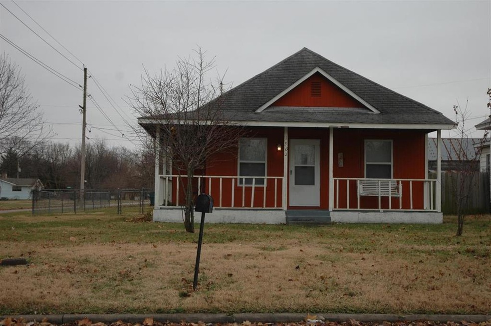 1300 Dirr Ave, Parsons, KS 67357 - photo 1