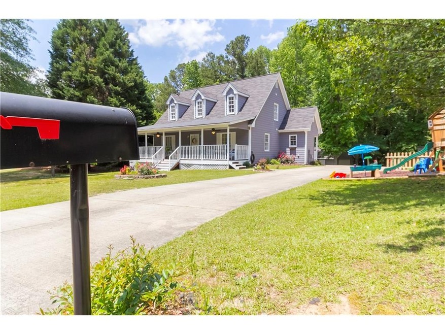 245 Farlow Dr, Winder, GA 30680 - photo 1