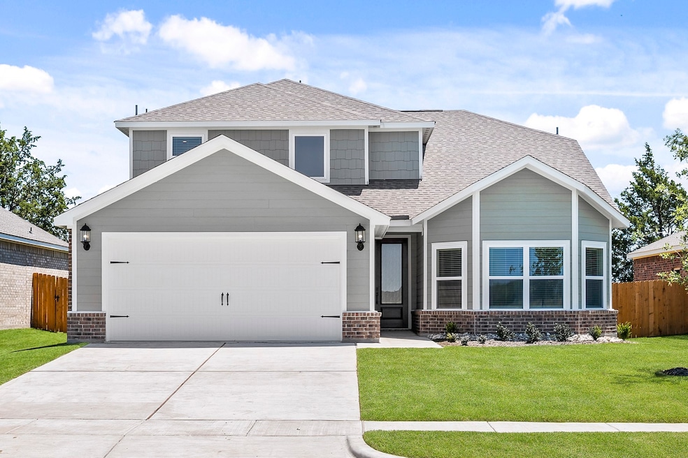 1005 Holly Dr, Hutchins, TX 75141 - photo 1