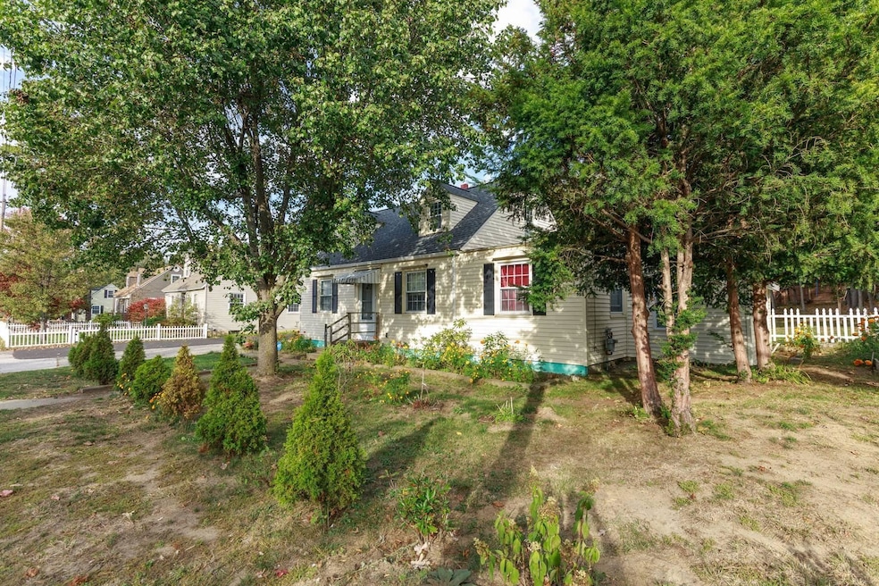 32 E Side Dr, Concord, NH 03301 - photo 1