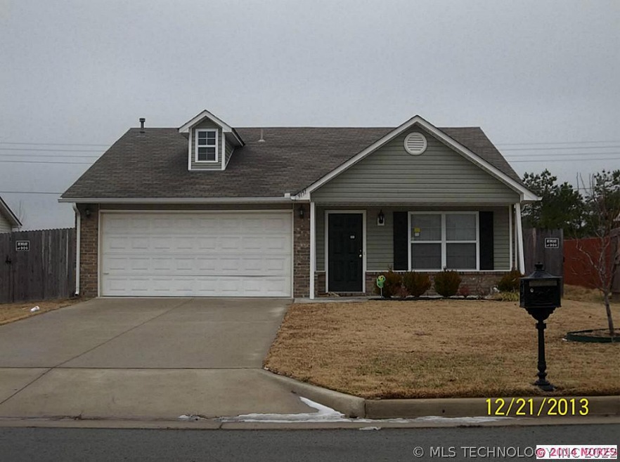 9151 S 256th East Ave, Broken Arrow, OK 74014 - photo 1