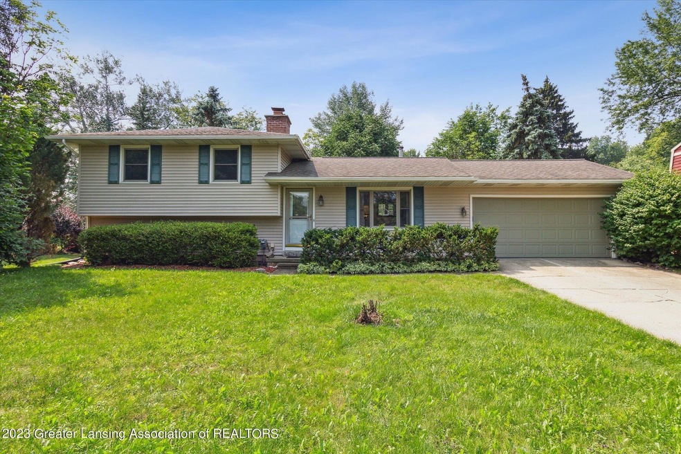 6819 Cardinal Ln, Lansing, MI 48917 - photo 1
