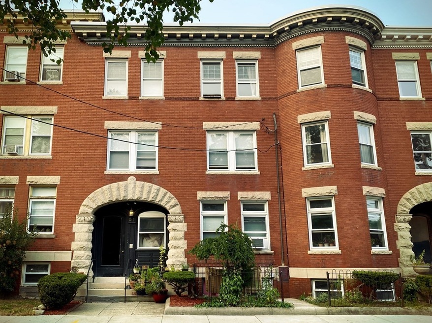 51 Gorham Ave unit 2, Brookline, MA 02445 - photo 1