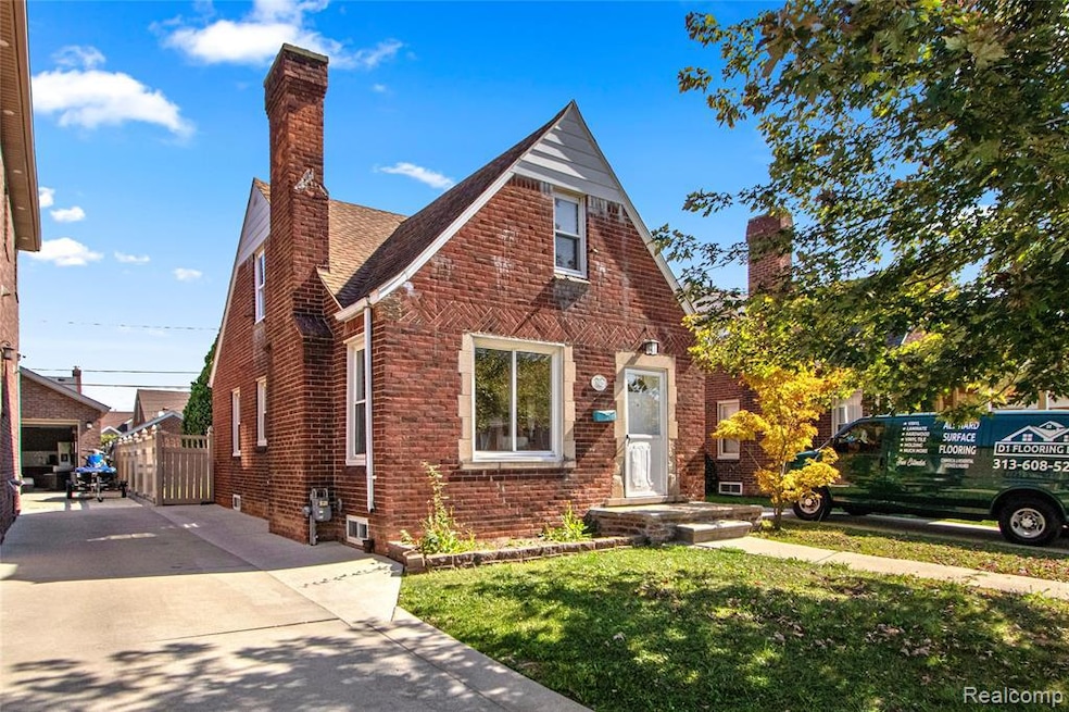 For Rent $2,000/month