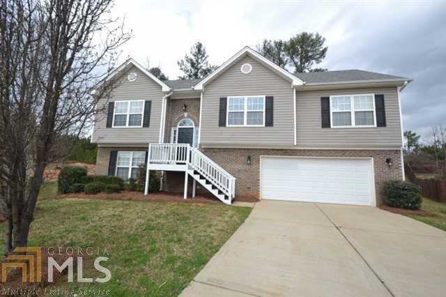 1716 Queen Victoria Ct, Locust Grove, GA 30248 - photo 1
