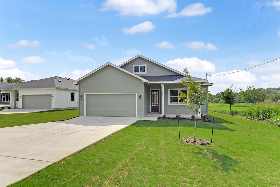 1259 Pecan Valley Dr, Marble Falls, TX 78654 - photo 1