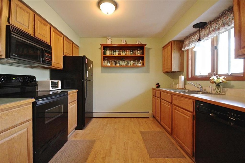 152 Mckeen St unit C11, Brunswick, ME 04011 - photo 1