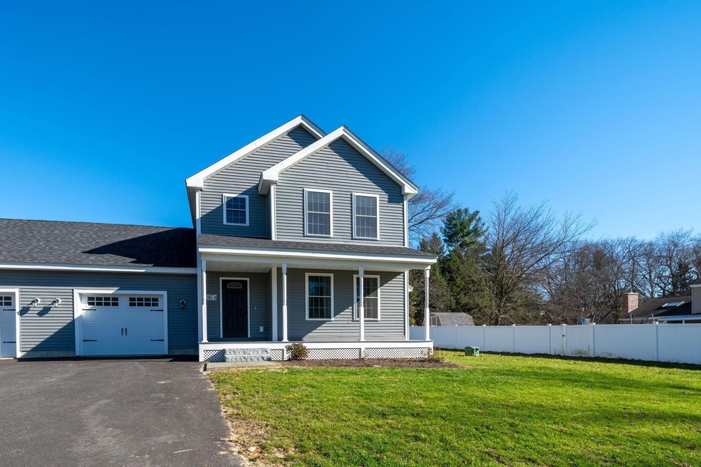 285 Webster St, Hudson, NH 03051 - photo 1