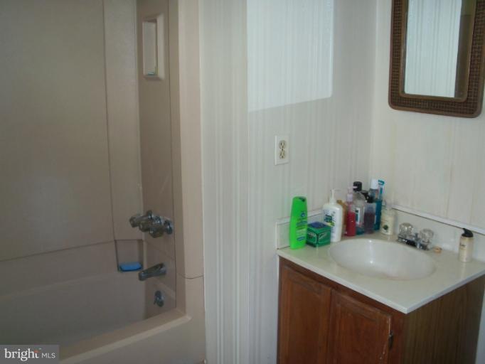 7002 Baltimore Ave, University Park, MD 20782 - photo 1