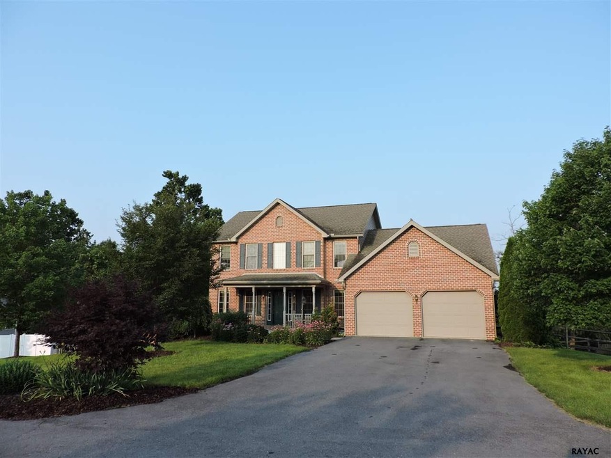 1733 Jed Ct, Chambersburg, PA 17202 - photo 1