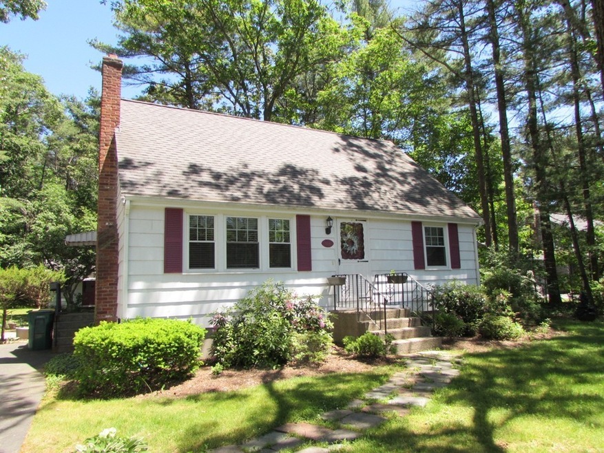 1466 West St, Mansfield, MA 02048 - photo 1