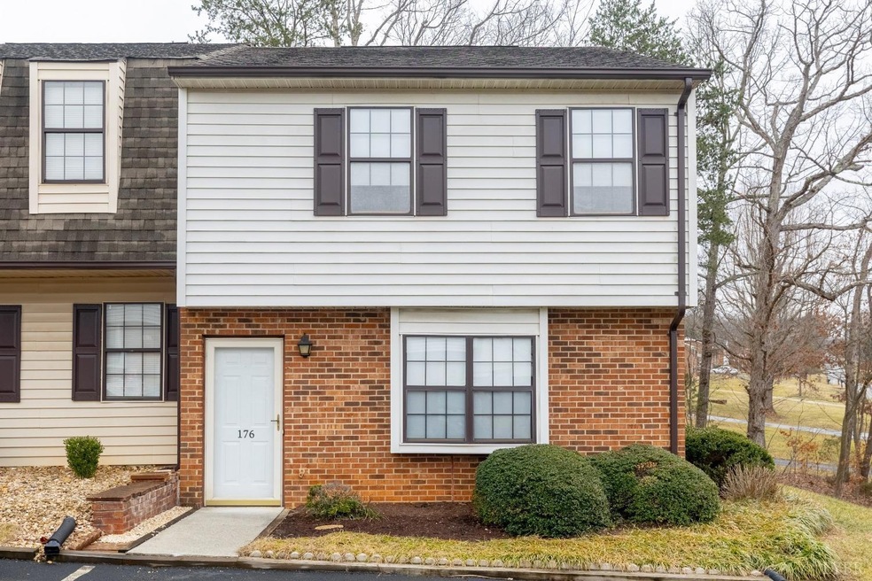 Sold $215,000 • Co-Listing Agent