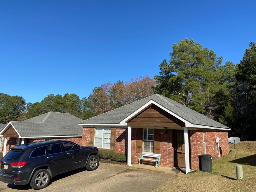 112 Taylor Cottage Cove, Oxford, MS 38655 - photo 1