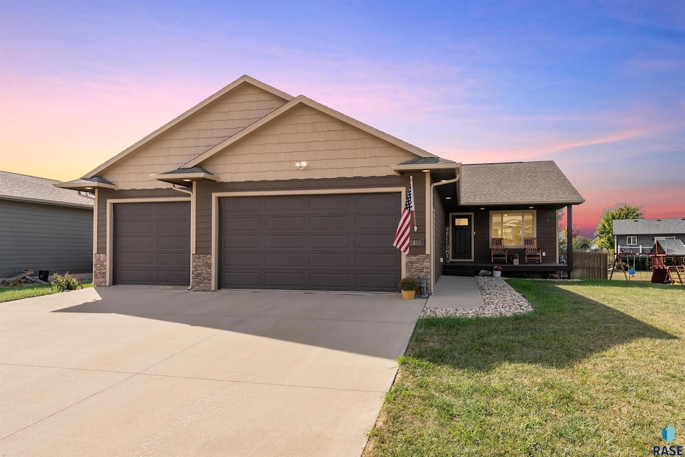 Sold $371,000 • Co-Listing Agent