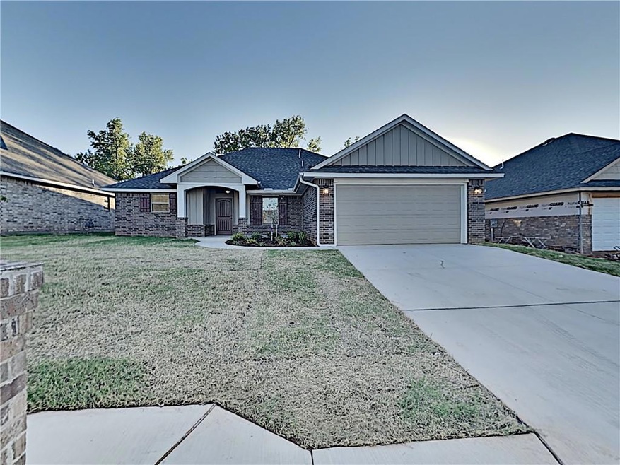 7065 Hidden Trail Ln, Warr Acres, OK 73132 - photo 1