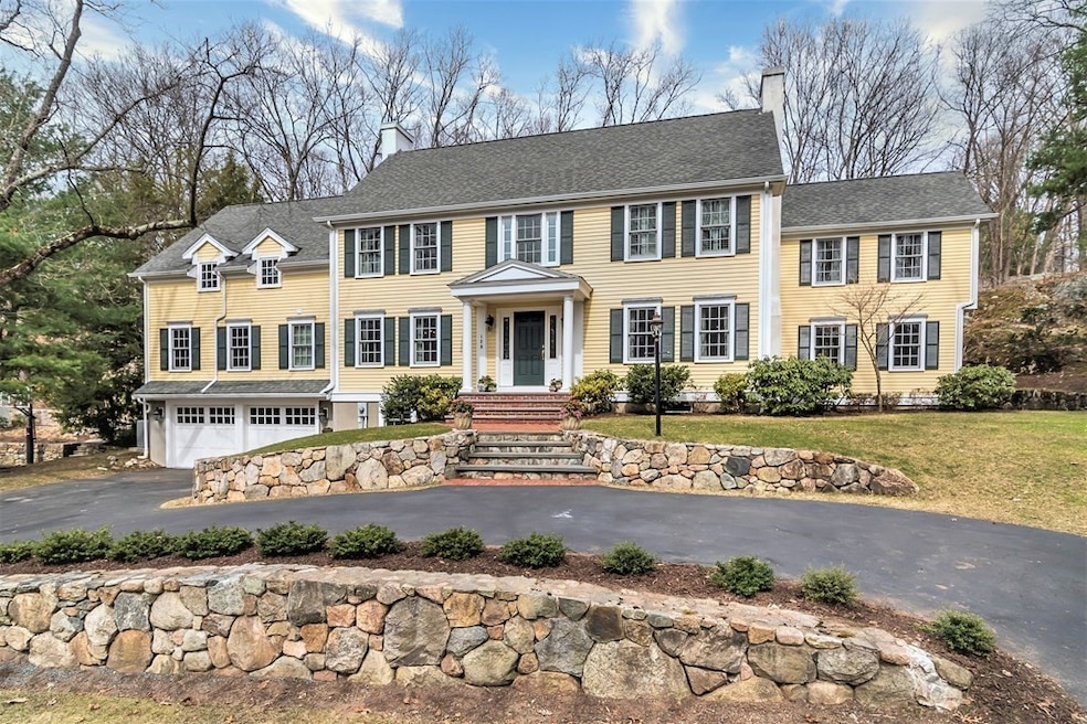 129 Hampshire Rd, Wellesley Hills, MA 02481 - photo 1