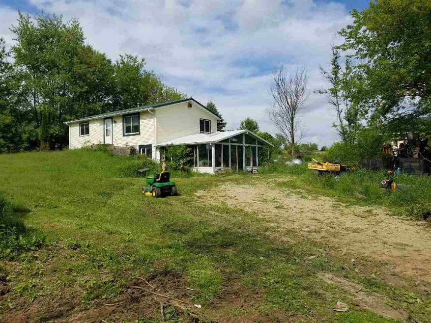 956 Glenway Rd, Oregon, WI 53575 - photo 1